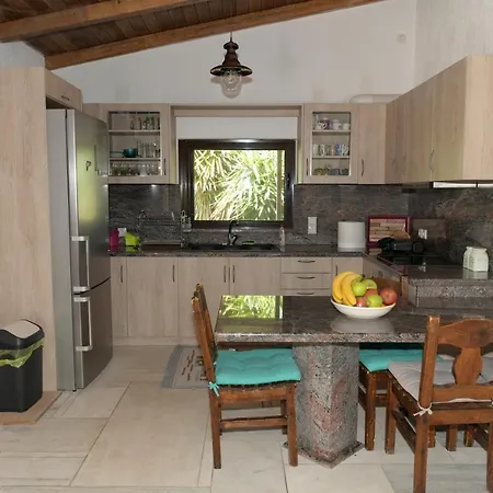 Anamar Eternity House * Asprokambos